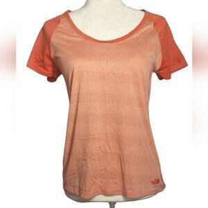 The North Face Womens FlashDry Top Athletic Workout Cooling Short Sleeve Medium